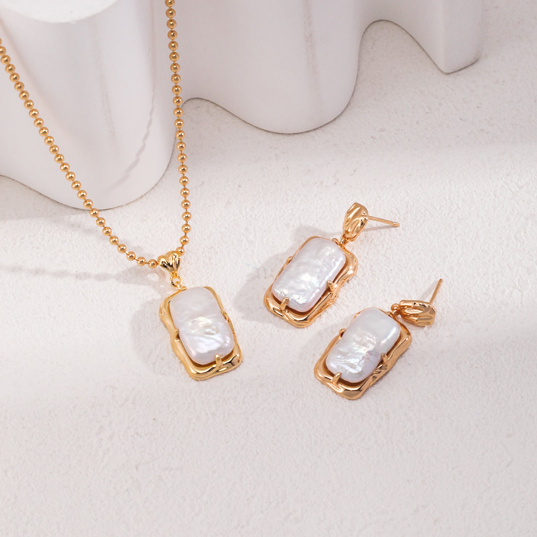 925 Sterling Silver Baroque Pearl Pendant Necklace