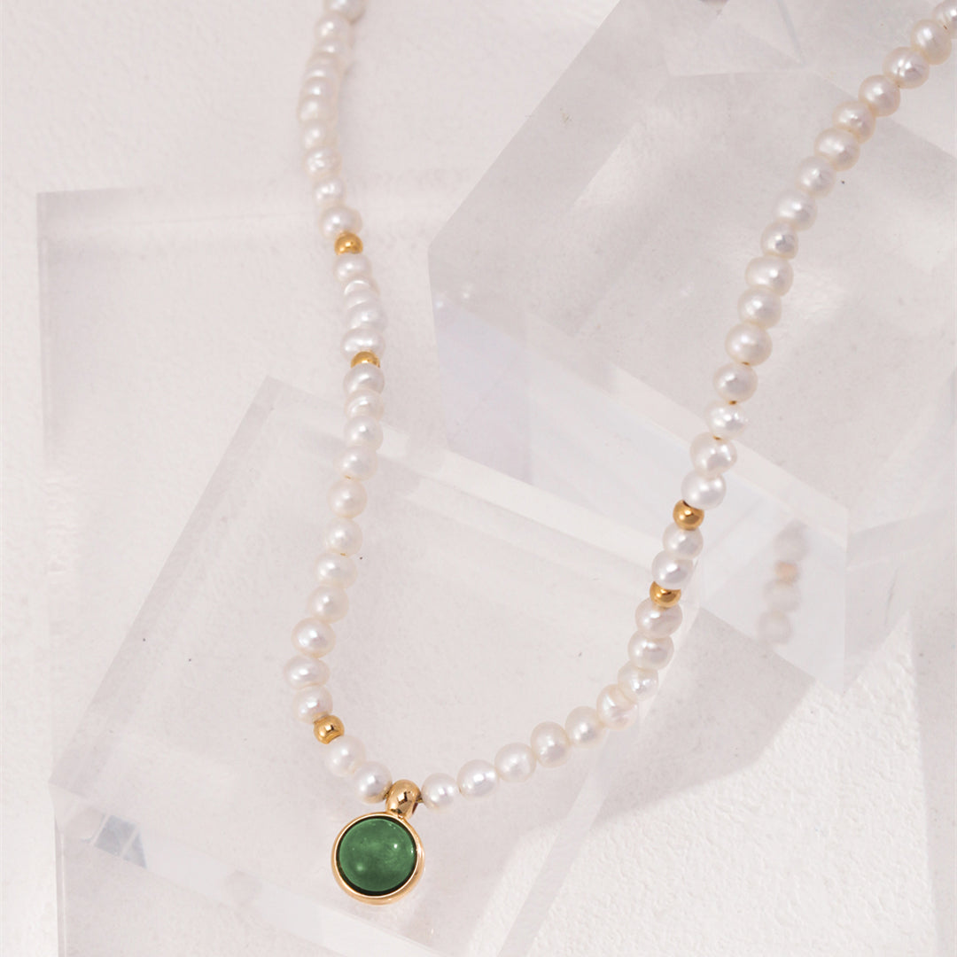 Freshwater Pearl Necklace with Green Agate Pendant