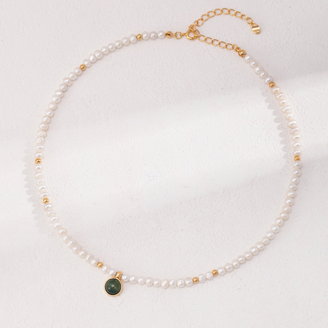 Freshwater Pearl Necklace with Green Agate Pendant