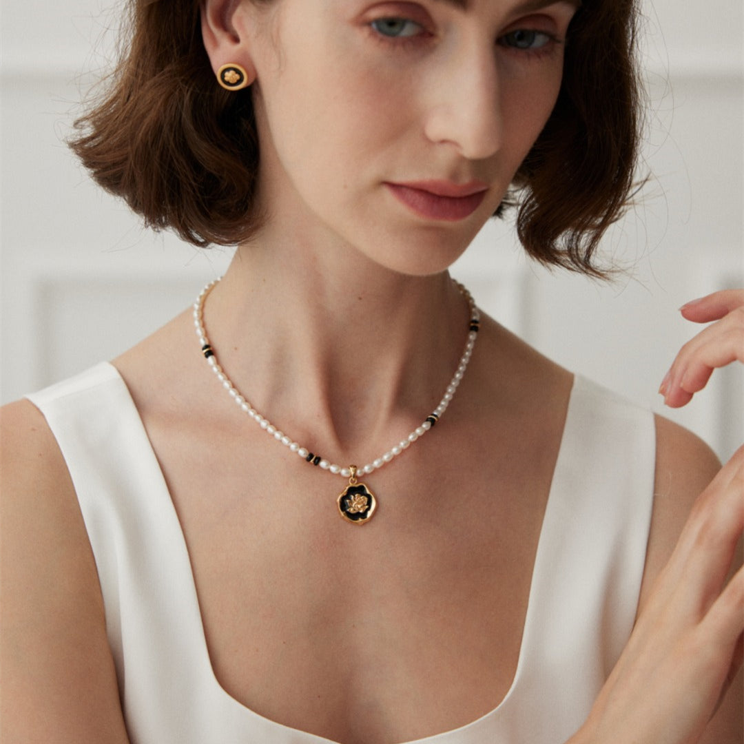 Vintage Freshwater Pearl Necklace with Enamel Flower Pendant