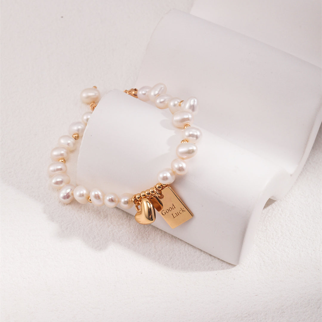 Freshwater Pearl Bracelet with Heart Charms