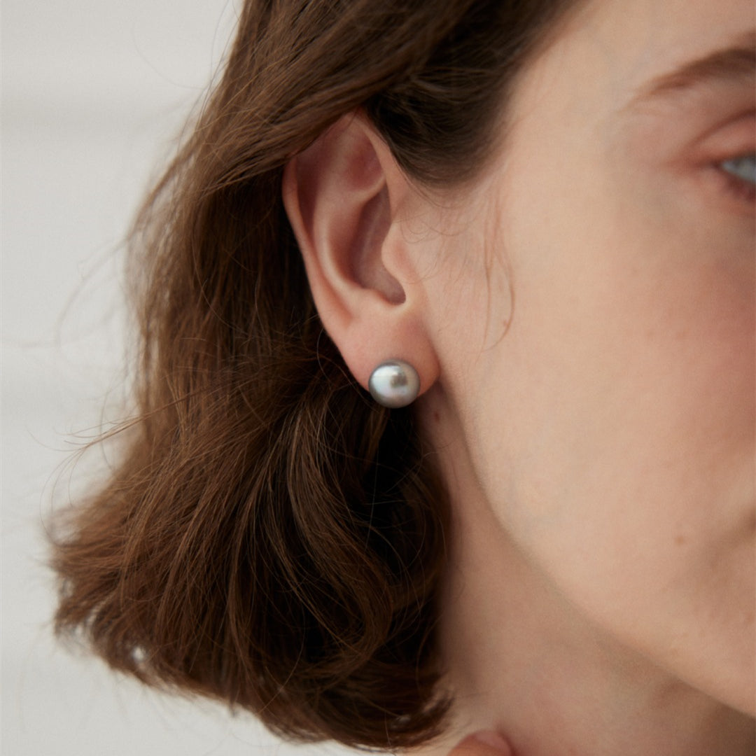 Freshwater Pearl Stud Earrings