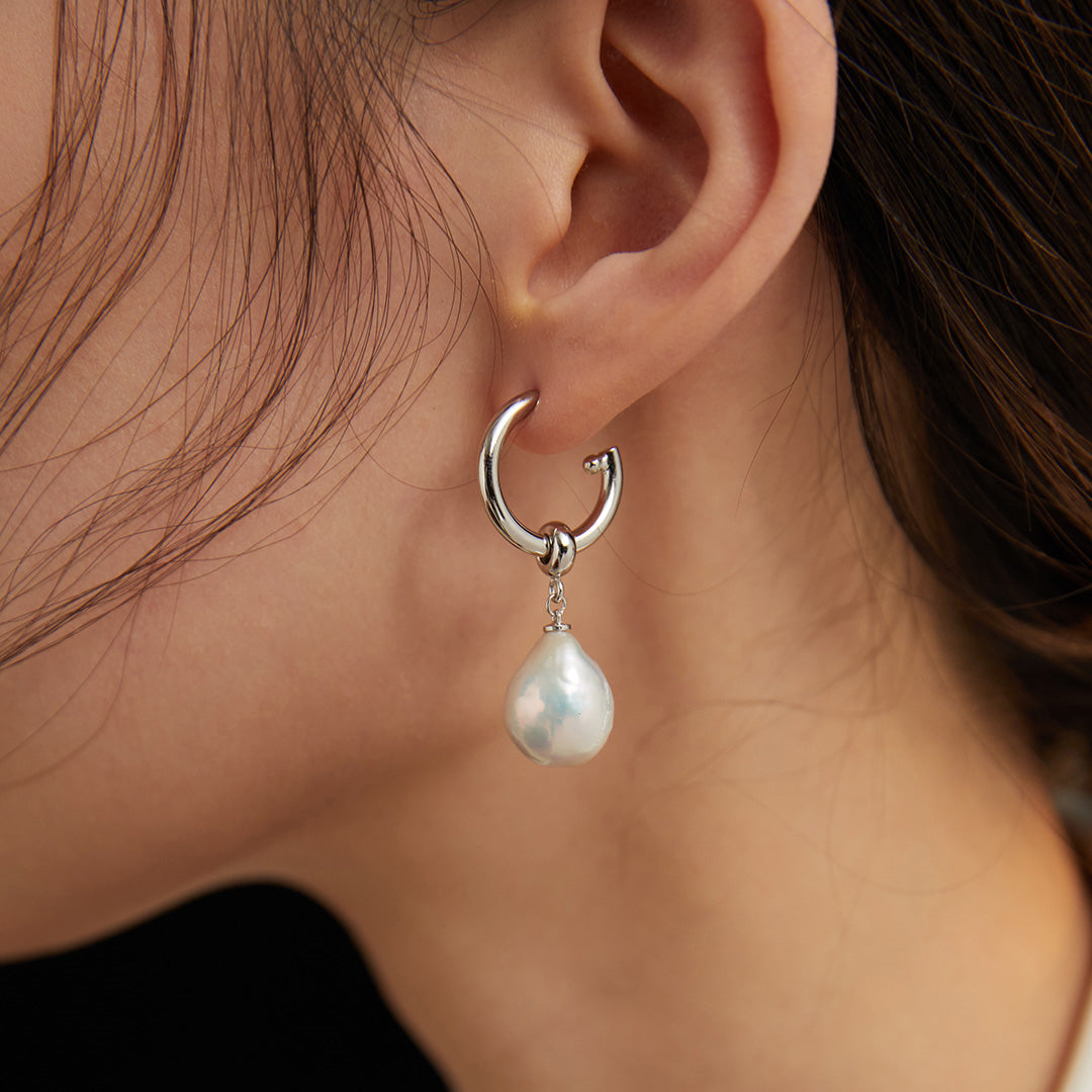 Pearl Hoop Earrings Gold
