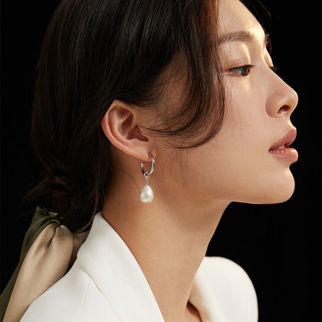 Pearl Hoop Earrings Gold