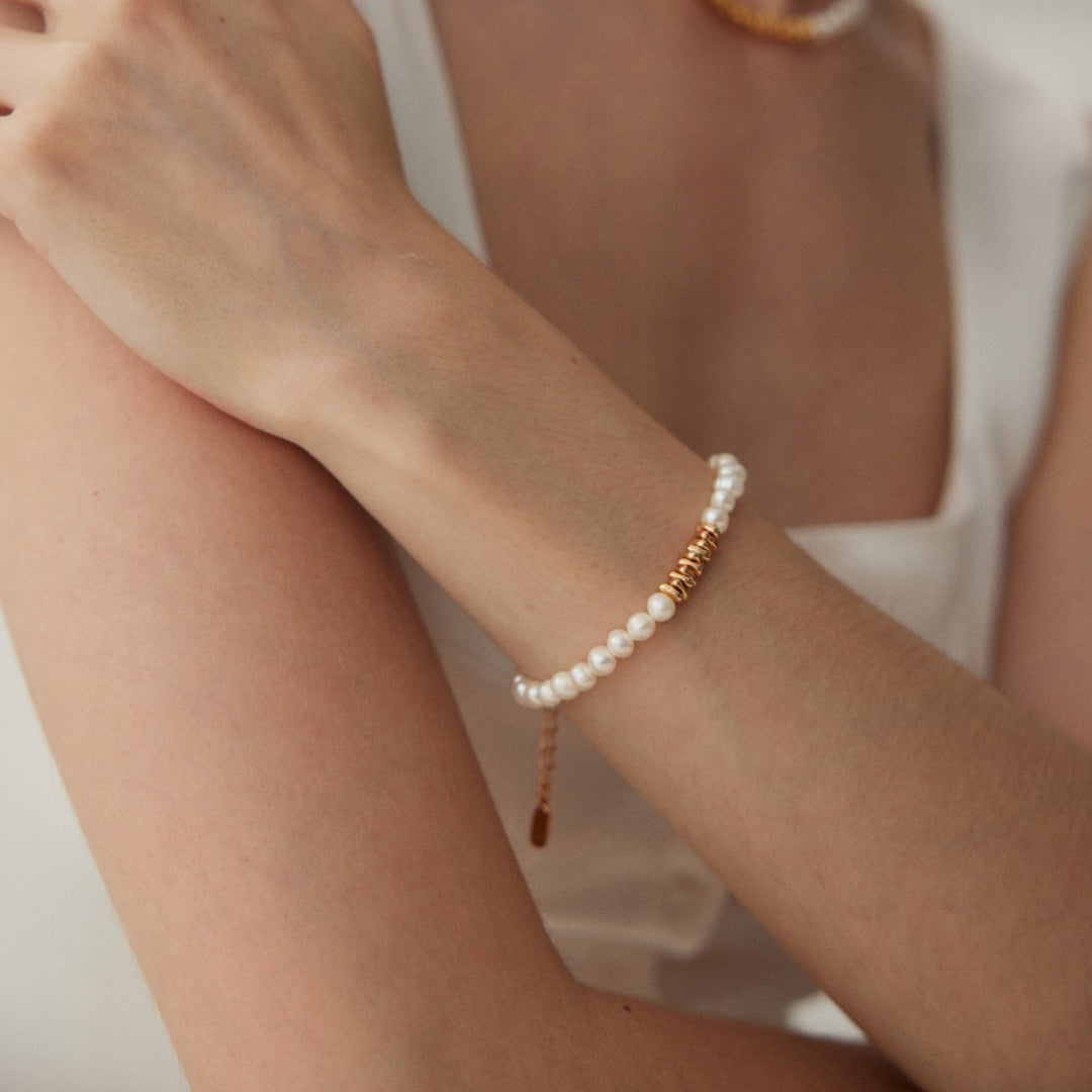Pearl Bracelet with 925 Sterling Silver Beads