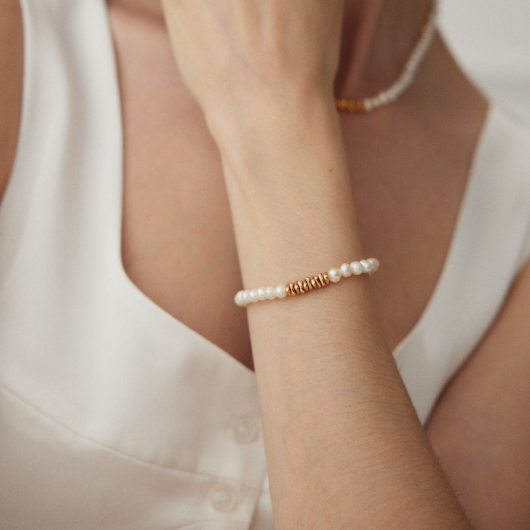 Pearl Bracelet with 925 Sterling Silver Beads